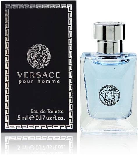 perfume Versace signature